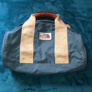 Vintage North Face small duffel bag
